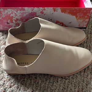 Chinese Laundry Owen size 7